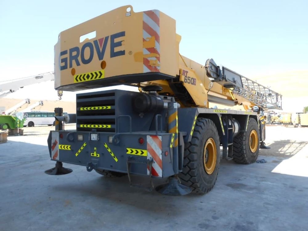 GROVE RT 650 E (rough terrain crane)